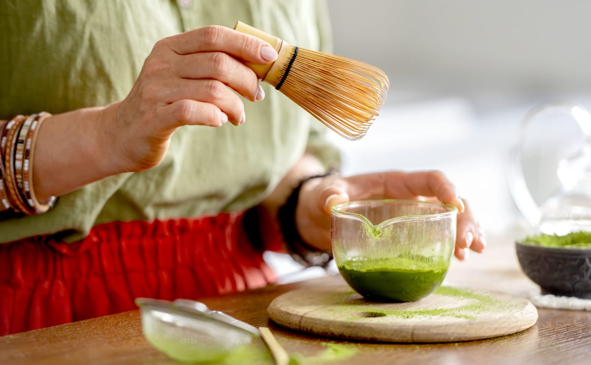 Matcha Tea Explained: Why This Bright Green Drink Is Taking Over the Wellness World (and How to Prepare It at Home)